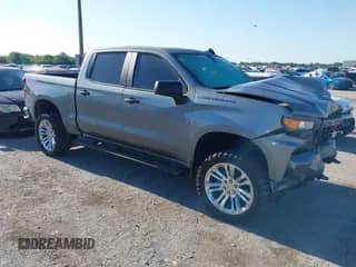 2020 Chevrolet Silverado 1500 Custom с VIN 1GCUYBEF1LZ201263, выставлен на аукционе IAAI как лот 42021668 с пробегом 80 408 миль миль и . История ставок и продаж доступна на DreamBid. Изображение 1.