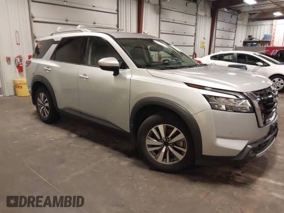 2022 Nissan Pathfinder SL с VIN 5N1DR3CC0NC271821, выставлен на аукционе IAAI как лот 42525996 с пробегом 62 555 миль миль и . История ставок и продаж доступна на DreamBid. Изображение 1.