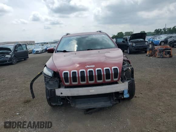 2014 Jeep Cherokee Latitude с VIN 1C4PJMCB8EW176525, выставлен на аукционе Copart как лот 60784085 с пробегом 103 645 миль миль и Списание • Salvage title. История ставок и продаж доступна на DreamBid. Изображение 5.