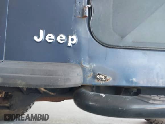 1990 Jeep Wrangler с VIN 2J4FY29TXLJ539000, выставлен на аукционе IAAI как лот 43272455 с пробегом 154 940 миль миль и . История ставок и продаж доступна на DreamBid. Изображение 13.