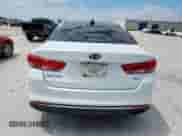 2016 Kia Optima EX с VIN 5XXGU4L30GG054701, выставлен на аукционе Copart как лот 70198325 с пробегом 122 302 миль миль и Списание • Salvage title. История ставок и продаж доступна на DreamBid. Изображение 6.