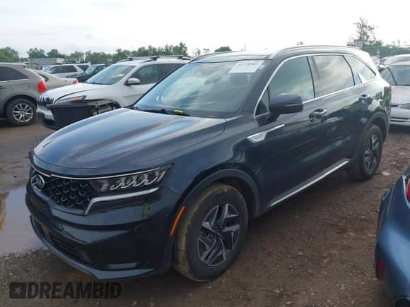 2021 Kia Sorento EX with VIN KNDRH4LG3M5053896, listed as a IAAI auction lot 42770985 with 71,265 mi miles and . Bid and sale history available at DreamBid. Image 2.