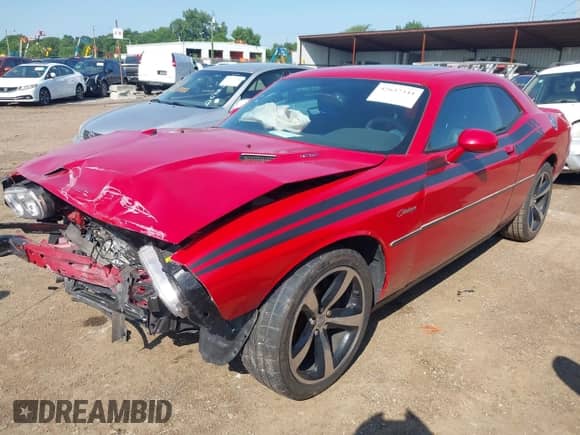 2014 Dodge Challenger R/T z VIN 2C3CDYBT5EH152497, wystawiony jako IAAI lot #42637344 z przebiegiem 56 052 mil mil oraz . Historia ofert i sprzedaży dostępna na DreamBid. Obrazek 18.