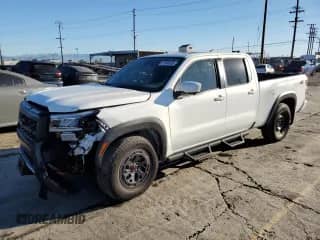 2025 Nissan Frontier SV с VIN 1N6ED1FK0SN619225, выставлен на аукционе Copart как лот 87244915 с пробегом 7 049 миль миль и Списание • Salvage title. История ставок и продаж доступна на DreamBid. Изображение 1.