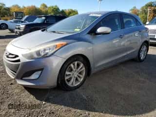 2013 Hyundai Elantra z VIN KMHD35LE5DU101686, wystawiony jako Copart lot #86216285 z przebiegiem 147 024 mil mil oraz Czysty tytuł • Clean title. Historia ofert i sprzedaży dostępna na DreamBid. Obrazek 1.