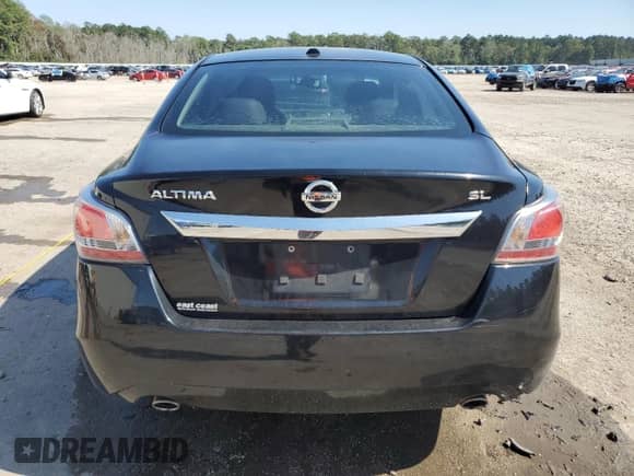 2015 Nissan Altima 2.5 с VIN 1N4AL3AP9FN341245, выставлен на аукционе Copart как лот 84627475 с пробегом 216 011 миль миль и Списание • Salvage title. История ставок и продаж доступна на DreamBid. Изображение 6.