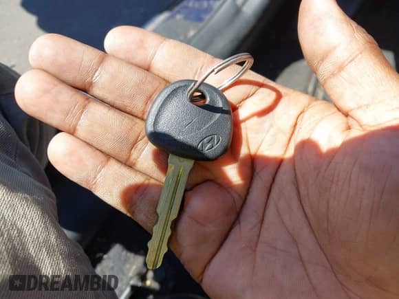 2016 Hyundai Elantra SE z VIN 5NPDH4AE1GH752802, wystawiony jako IAAI lot #43466223 z przebiegiem 161 878 mil mil oraz . Historia ofert i sprzedaży dostępna na DreamBid. Obrazek 11.