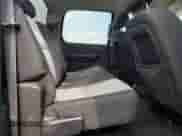 2007 GMC Sierra 1500 SLE1 z VIN 3GTEC13C27G548919, wystawiony jako Copart lot #68537535 z przebiegiem 211 767 mil mil oraz Szkoda całkowita • Salvage title. Historia ofert i sprzedaży dostępna na DreamBid. Obrazek 10.