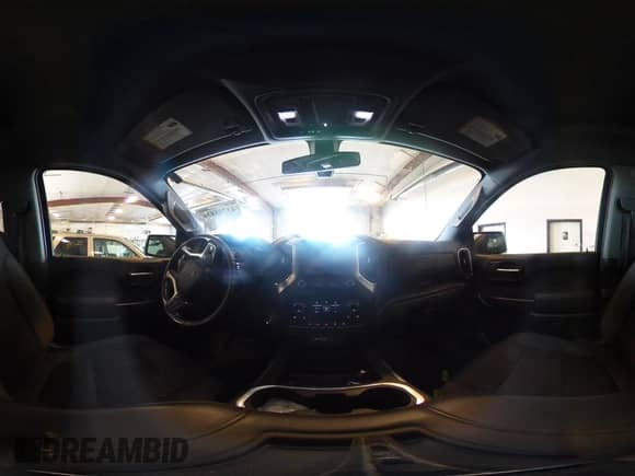 2020 Chevrolet Silverado 1500 LT Trail Boss z VIN 1GCPYFED4LZ321383, wystawiony jako IAAI lot #43285834 z przebiegiem 201 627 mil mil oraz . Historia ofert i sprzedaży dostępna na DreamBid. Obrazek 17.