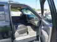 2005 Chevrolet Avalanche LS z VIN 3GNEK12Z65G156104, wystawiony jako IAAI lot #42907722 z przebiegiem 132 046 mil mil oraz . Historia ofert i sprzedaży dostępna na DreamBid. Obrazek 5.