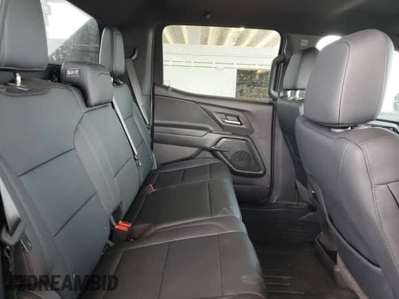 2024 Chevrolet Silverado EV Work Truck с VIN 1GC10VEL3RU205841, выставлен на аукционе Copart как лот 53551295 с пробегом 10 144 миль миль и Чистый • Clean title. История ставок и продаж доступна на DreamBid. Изображение 10.