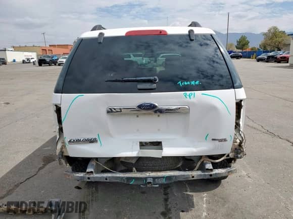 2007 Ford Explorer XLT z VIN 1FMEU73E17UB67556, wystawiony jako Copart lot #85879835 z przebiegiem 240 111 mil mil oraz Szkoda całkowita • Salvage title. Historia ofert i sprzedaży dostępna na DreamBid. Obrazek 6.