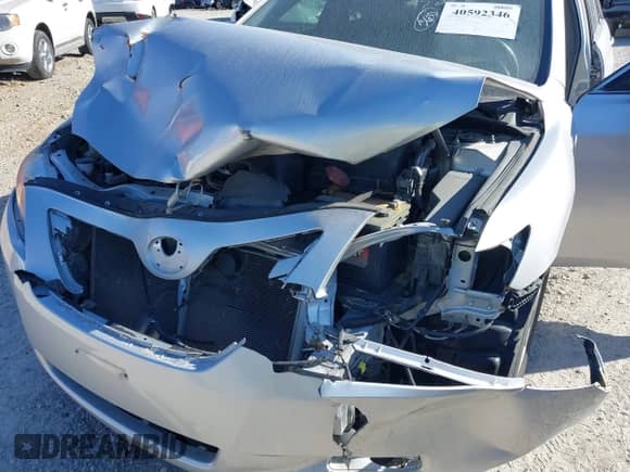 2009 Toyota Camry with VIN 4T1BE46K09U886767, listed as a IAAI auction lot 40592346 with 138,106 mi miles and . Bid and sale history available at DreamBid. Image 13.