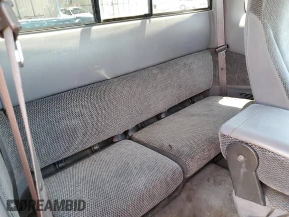 1999 Dodge Dakota SLT z VIN 1B7GG22Y6XS255372, wystawiony jako Copart lot #60740725 z przebiegiem 134 980 mil mil oraz Szkoda całkowita • Salvage title. Historia ofert i sprzedaży dostępna na DreamBid. Obrazek 10.