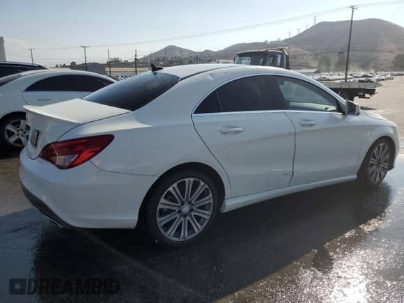 2018 Mercedes-Benz CLA 250 с VIN WDDSJ4EB2JN536420, выставлен на аукционе Copart как лот 80114875 с пробегом 179 544 миль миль и Чистый • Clean title. История ставок и продаж доступна на DreamBid. Изображение 3.