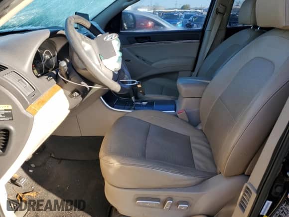 2012 Hyundai Veracruz Limited с VIN KM8NU4CC2CU194112, выставлен на аукционе Copart как лот 80082734 с пробегом 199 458 миль миль и Списание • Salvage title. История ставок и продаж доступна на DreamBid. Изображение 7.