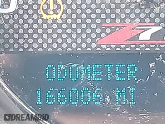 2010 Chevrolet Silverado 1500 LT z VIN 1GCSKSE38AZ281530, wystawiony jako IAAI lot #42364807 z przebiegiem 166 006 mil mil oraz . Historia ofert i sprzedaży dostępna na DreamBid. Obrazek 15.