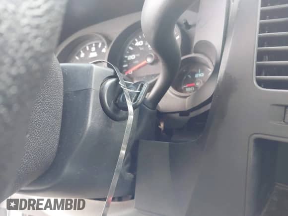 2012 Chevrolet Silverado 1500 Work Truck с VIN 1GCNKPE05CZ179640, выставлен на аукционе IAAI как лот 43504115 с пробегом 190 242 миль миль и . История ставок и продаж доступна на DreamBid. Изображение 11.