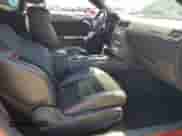 2012 Dodge Challenger SRT-8 392 с VIN 2C3CDYCJ2CH103820, выставлен на аукционе Copart как лот 54277195 с пробегом 61 260 миль миль и Списание • Salvage title. История ставок и продаж доступна на DreamBid. Изображение 7.