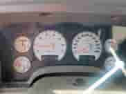 2004 Dodge 1500 SLT z VIN 1D7HA18D94J247844, wystawiony jako Copart lot #84250065 z przebiegiem 256 176 mil mil oraz Szkoda całkowita • Salvage title. Historia ofert i sprzedaży dostępna na DreamBid. Obrazek 9.