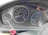 2019 BMW 4 Series 430i xDrive z VIN WBA4J3C50KBL10936, wystawiony jako IAAI lot #42690920 z przebiegiem Nie podano mil oraz . Historia ofert i sprzedaży dostępna na DreamBid. Obrazek 7.