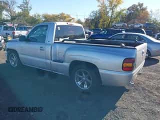 2002 Chevrolet Silverado 1500 LS с VIN 1GCEC14T02Z202634, выставлен на аукционе IAAI как лот 43494477 с пробегом 168 105 миль миль и . История ставок и продаж доступна на DreamBid. Изображение 3.