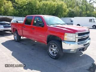 2007 Chevrolet Silverado 2500HD 1LT z VIN 1GCHK23K17F515456, wystawiony jako IAAI lot #43184866 z przebiegiem Nie podano mil oraz . Historia ofert i sprzedaży dostępna na DreamBid. Obrazek 1.