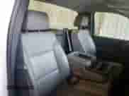 2018 Chevrolet Silverado 1500 Work Truck z VIN 1GCNCNEH0JZ257911, wystawiony jako Copart lot #86826555 z przebiegiem 179 192 mil mil oraz Czysty tytuł • Clean title. Historia ofert i sprzedaży dostępna na DreamBid. Obrazek 10.