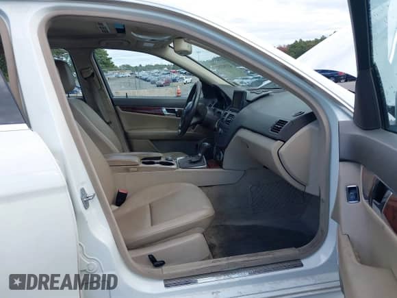 2010 Mercedes-Benz C 300 Sport with VIN WDDGF8BB3AR125040, listed as a IAAI auction lot 43392392 with 135,072 mi miles and . Bid and sale history available at DreamBid. Image 5.