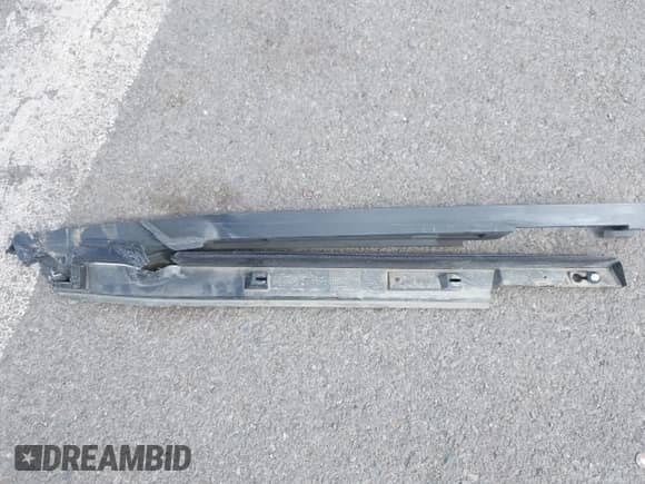 2025 Subaru Forester Premium z VIN JF2SLDDCXSH525603, wystawiony jako IAAI lot #43131099 z przebiegiem 4 782 mil mil oraz . Historia ofert i sprzedaży dostępna na DreamBid. Obrazek 12.