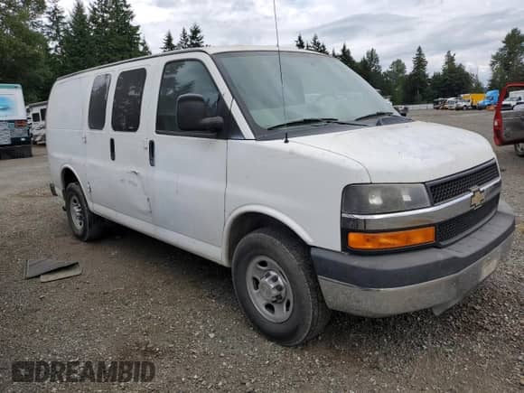 2014 Chevrolet Express Cargo с VIN 1GCZGTBG0E1178135, выставлен на аукционе Copart как лот 67873465 с пробегом 279 755 миль миль и Списание • Salvage title. История ставок и продаж доступна на DreamBid. Изображение 4.