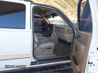 2004 Chevrolet Suburban LS с VIN 1GNFK16Z74R322806, выставлен на аукционе IAAI как лот 43369364 с пробегом 174 476 миль миль и . История ставок и продаж доступна на DreamBid. Изображение 5.
