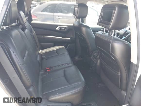 2013 Nissan Pathfinder SL with VIN 5N1AR2MN6DC651905, listed as a IAAI auction lot 42261636 with 163,903 mi miles and . Bid and sale history available at DreamBid. Image 8.