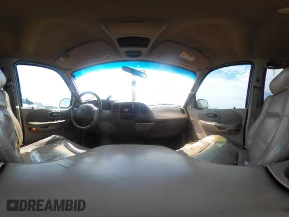 2002 Ford F-150 XLT z VIN 1FTRW076X2KB62595, wystawiony jako IAAI lot #43058055 z przebiegiem 258 708 mil mil oraz . Historia ofert i sprzedaży dostępna na DreamBid. Obrazek 18.