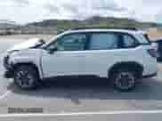 2025 Subaru Forester z VIN JF2SLDAC4SH419796, wystawiony jako IAAI lot #41911241 z przebiegiem 6 359 mil mil oraz . Historia ofert i sprzedaży dostępna na DreamBid. Obrazek 15.