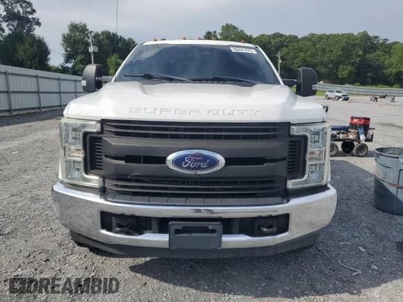 2017 Ford F-250 XL z VIN 1FT7W2A6XHEC16867, wystawiony jako Copart lot #66441475 z przebiegiem 208 731 mil mil oraz Szkoda całkowita • Salvage title. Historia ofert i sprzedaży dostępna na DreamBid. Obrazek 5.