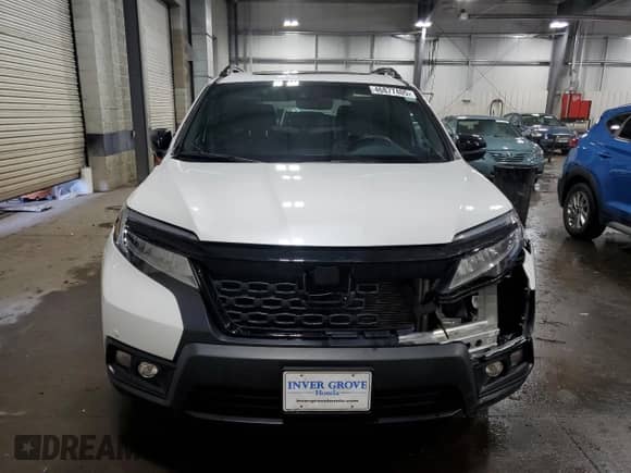 2020 Honda Passport Touring with VIN 5FNYF8H98LB000918, listed as a Copart auction lot 46877405 with 49,031 mi miles and Salvage title. Bid and sale history available at DreamBid. Image 5.