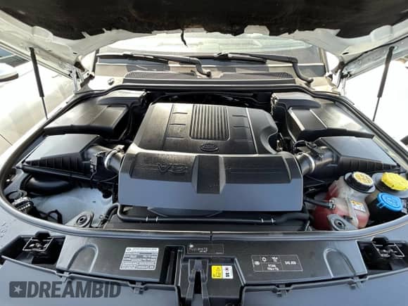 2013 Land Rover Range Rover Sport HSE z VIN SALSF2D44DA798902, wystawiony jako Copart lot #85946835 z przebiegiem 141 104 mil mil oraz Czysty tytuł • Clean title. Historia ofert i sprzedaży dostępna na DreamBid. Obrazek 7.