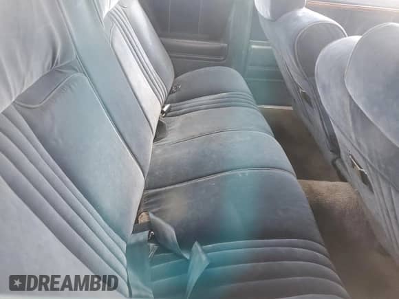 1985 Chevrolet Monte Carlo Sport SS с VIN 1G1GZ37H8FR194081, выставлен на аукционе Copart как лот 85877915 с пробегом 332 425 миль миль и Чистый • Clean title. История ставок и продаж доступна на DreamBid. Изображение 10.
