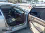 2012 Chrysler 300 C Luxury Series z VIN 2C3CCAPT4CH253966, wystawiony jako IAAI lot #42460451 z przebiegiem 248 820 mil mil oraz . Historia ofert i sprzedaży dostępna na DreamBid. Obrazek 5.