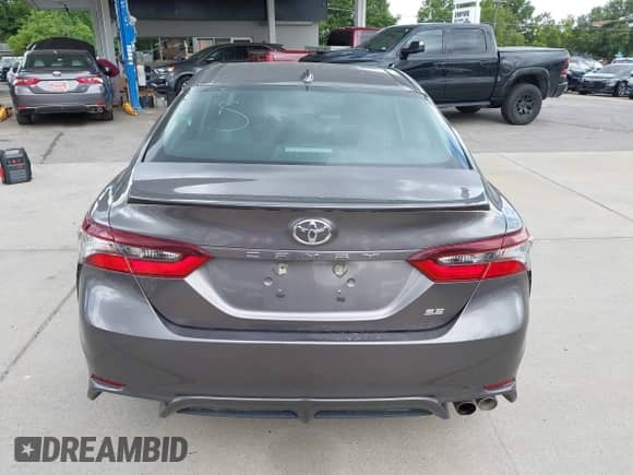 2023 Toyota Camry SE с VIN 4T1G11AKXPU151363, выставлен на аукционе IAAI как лот 42984105 с пробегом 67 559 миль миль и . История ставок и продаж доступна на DreamBid. Изображение 17.