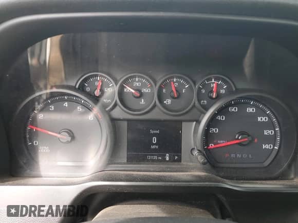 2020 Chevrolet Silverado 1500 Work Truck z VIN 3GCNWAEH0LG340855, wystawiony jako Copart lot #86111805 z przebiegiem 131 135 mil mil oraz Czysty tytuł • Clean title. Historia ofert i sprzedaży dostępna na DreamBid. Obrazek 9.