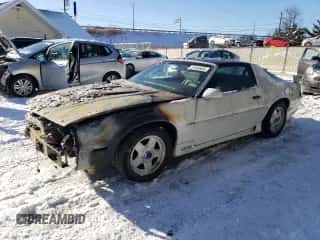1991 Chevrolet Camaro с VIN 1G1FP23F5ML159398, выставлен на аукционе Copart как лот 87689405 с пробегом 115 544 миль миль и Списание • Salvage title. История ставок и продаж доступна на DreamBid. Изображение 1.