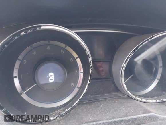 2014 Hyundai Sonata GLS z VIN 5NPEB4AC4EH947892, wystawiony jako IAAI lot #43435856 z przebiegiem Nie podano mil oraz . Historia ofert i sprzedaży dostępna na DreamBid. Obrazek 7.