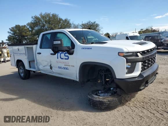 2021 Chevrolet Silverado 2500HD Work Truck with VIN 1GC2WLE76MF301969, listed as a Copart auction lot 88481805 with 94,352 mi miles and Salvage title. Bid and sale history available at DreamBid. Image 4.