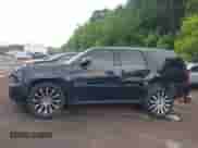 2007 Chevrolet Tahoe LT с VIN 1GNFK130X7R154184, выставлен на аукционе IAAI как лот 42590188 с пробегом Не указан миль и . История ставок и продаж доступна на DreamBid. Изображение 14.
