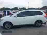 2015 Nissan Pathfinder SV с VIN 5N1AR2MN9FC686750, выставлен на аукционе IAAI как лот 42661347 с пробегом 153 937 миль миль и . История ставок и продаж доступна на DreamBid. Изображение 14.