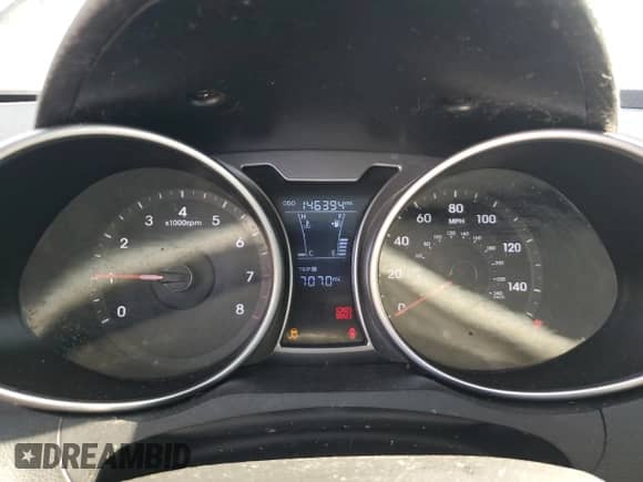 2013 Hyundai Veloster w/Black Int с VIN KMHTC6ADXDU159174, выставлен на аукционе Copart как лот 67471915 с пробегом 146 394 миль миль и Списание • Salvage title. История ставок и продаж доступна на DreamBid. Изображение 9.