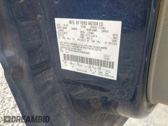 2007 Ford F-150 XLT с VIN 1FTRW14WX7FB47427, выставлен на аукционе IAAI как лот 42358645 с пробегом 278 039 миль миль и . История ставок и продаж доступна на DreamBid. Изображение 9.