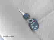 2013 Chevrolet Tahoe LS z VIN 1GNSCAE04DR287477, wystawiony jako IAAI lot #41878790 z przebiegiem Nie podano mil oraz . Historia ofert i sprzedaży dostępna na DreamBid. Obrazek 11.